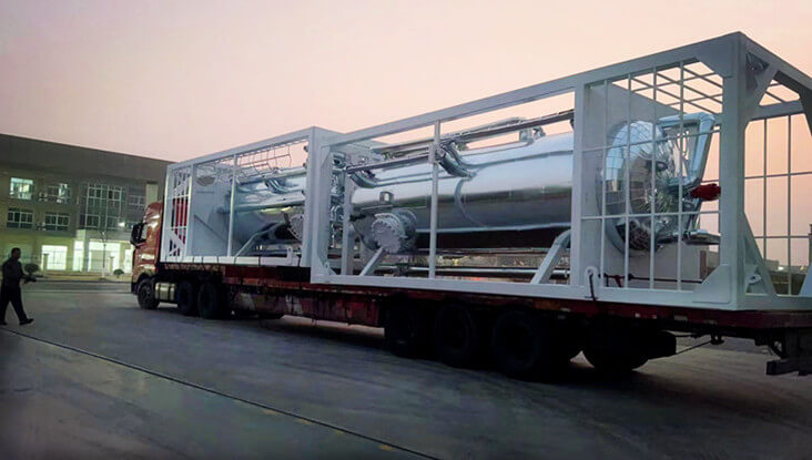 Vertical Surge Tank manufactured for the Daqing project_副本.jpg